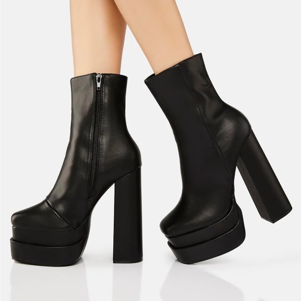 Supine Platform Ankle Boots